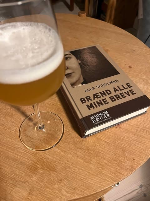 Aften med Brænd alle mine breve